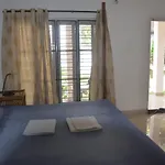 Arya Homestay Bougain Villa