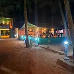 Dubbanashasi Beach Stay