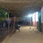 Middle Point Hut Stay