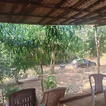 Middle Point Hut Stay