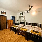 The Beach Melody Stay - Your Beachside Getaway