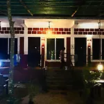 Aisiri Comforts Beach Stay And Cafe