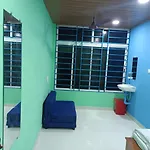 Yanki Guest House Gokarna