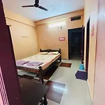 Sri Saii Ram Lodge