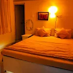 Greenland Ac Rooms