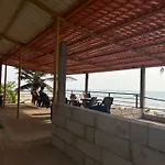 Candle Wood Beach Stay