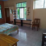 Shastri Guest House