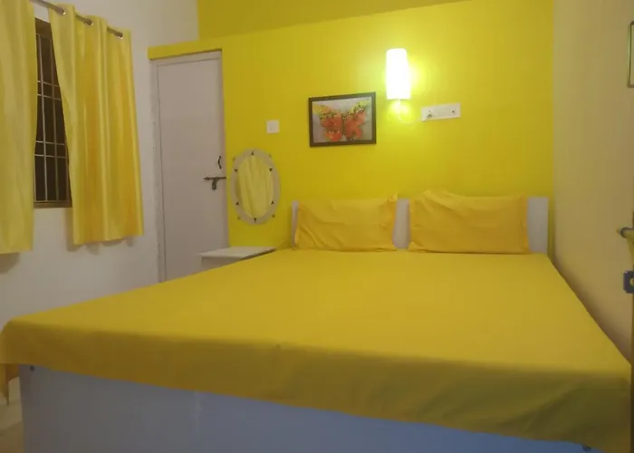 Greenland Guest House Ac And Non Ac Room,Senior Citizen Not Allowed,