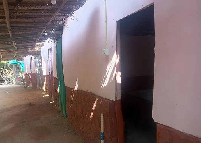 Middle Point Hut Stay