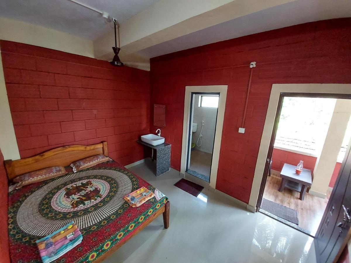 Cocopelli Homestay *