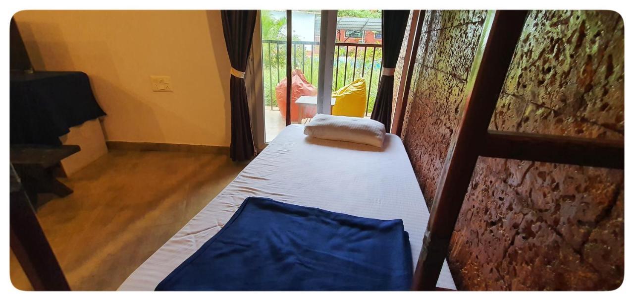 Hotel Arthigamya & 3*