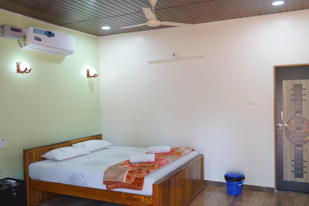 Viraz Valley Hotel Gokarna (Karnataka)