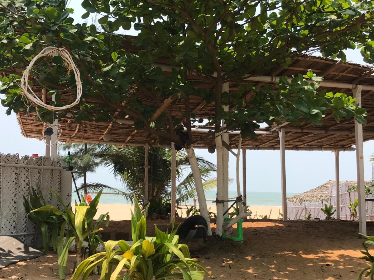 Bobs Beach House Homestay *
