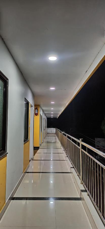 Gananjaya Hotel