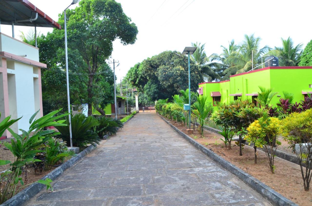 Staymaker Sunny's Serenity Resort