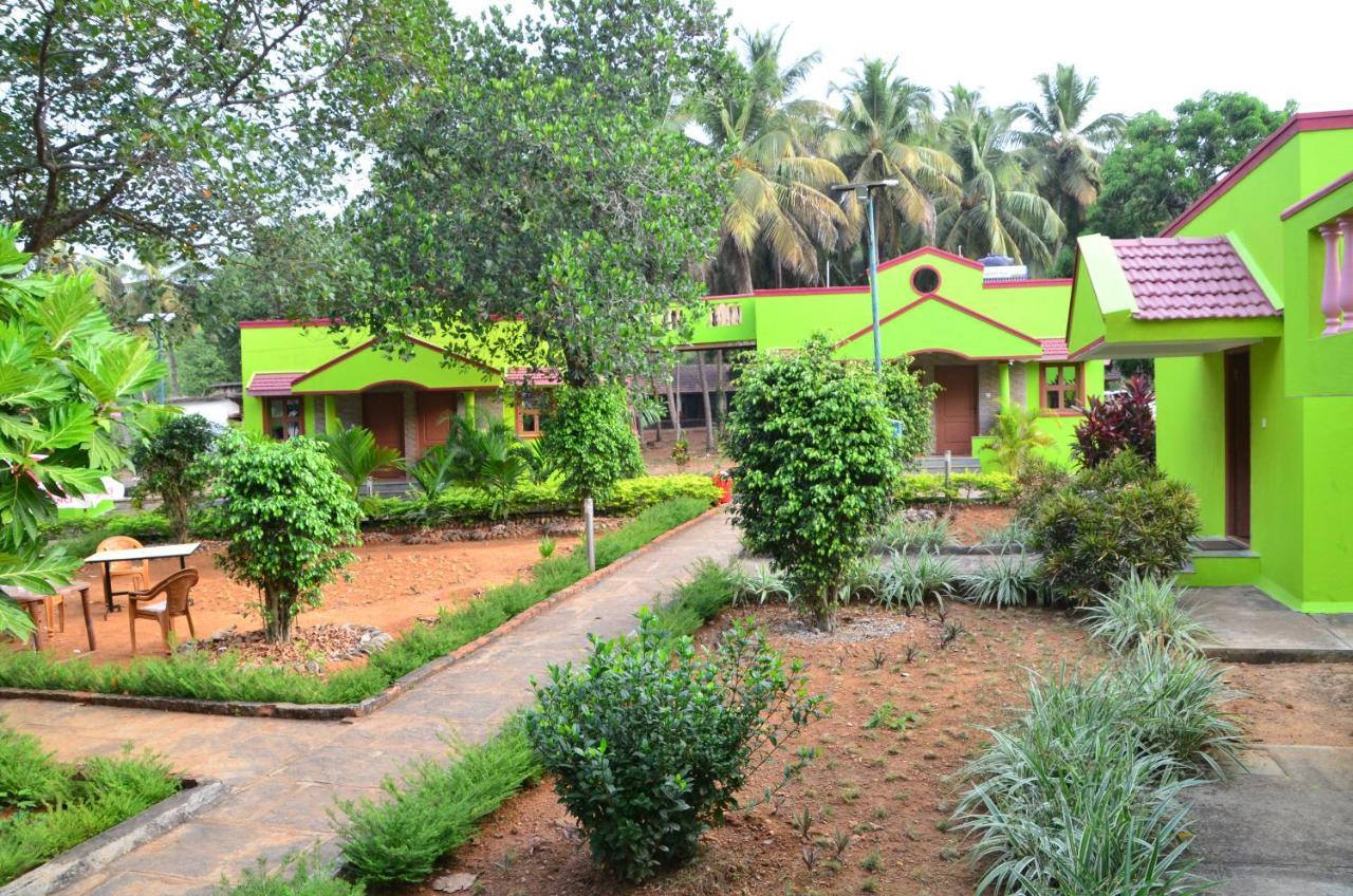 Staymaker Sunny's Serenity Resort