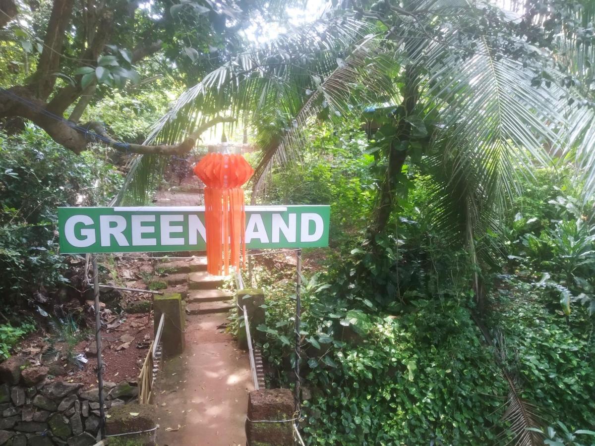 Greenland Ac And Non Ac Room,senior Citizen Not Allowed,