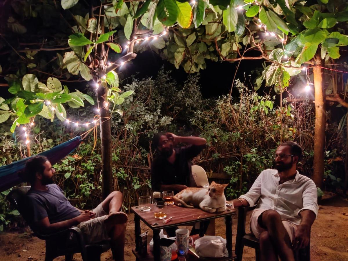 Surya Beach Cafe And * Gokarna (Karnataka)
