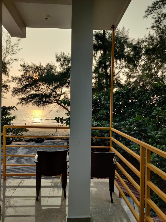 Surya Beach Cafe And
