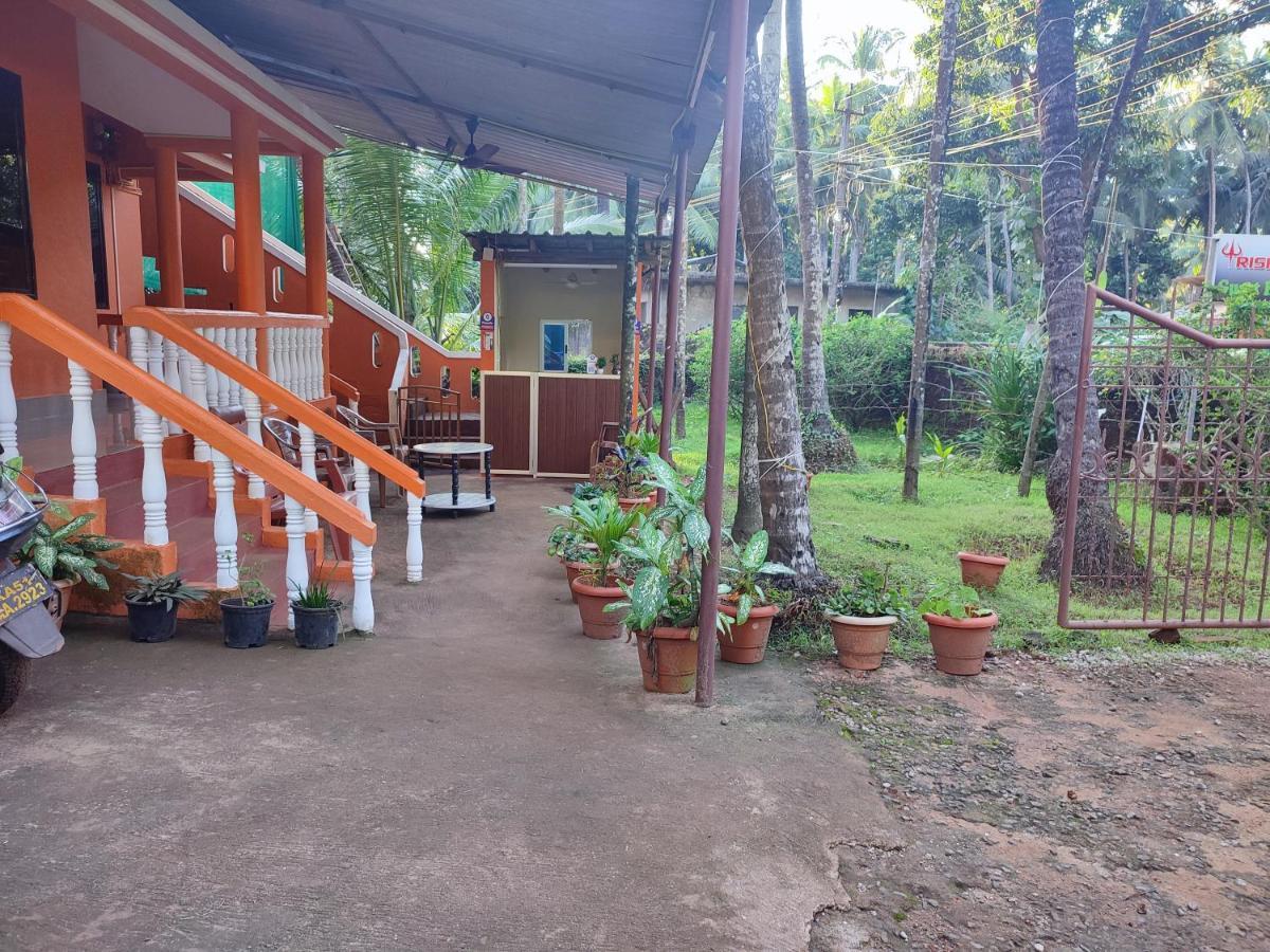 Guest house Trishula *