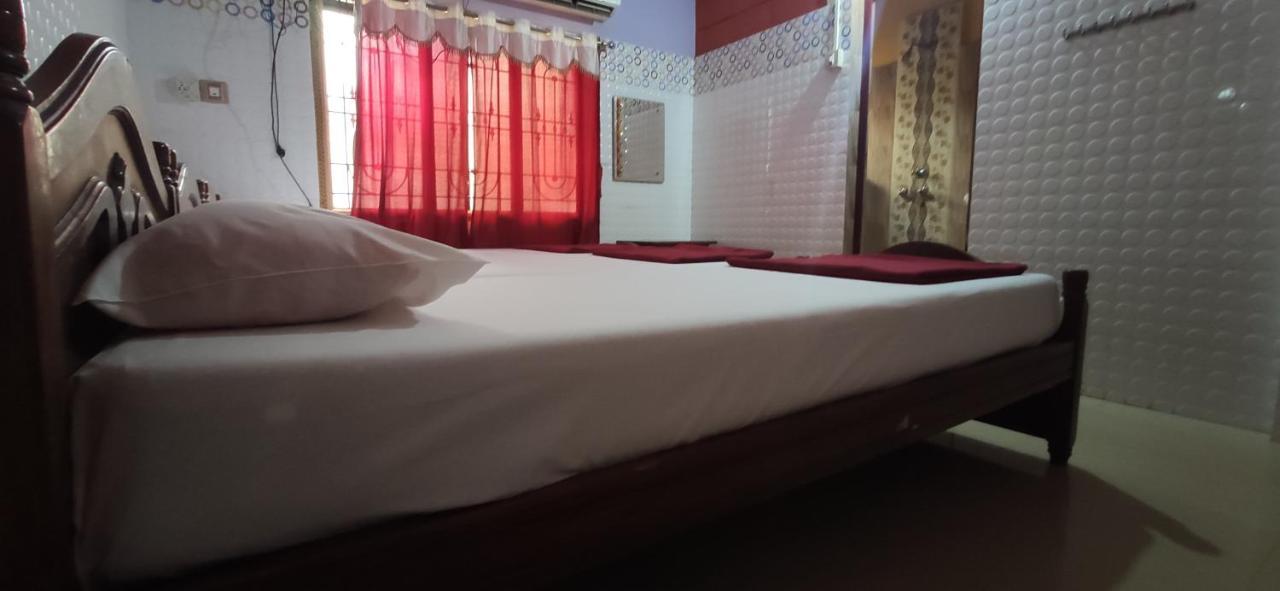 Hotel Katyayani Gokarna (Karnataka)