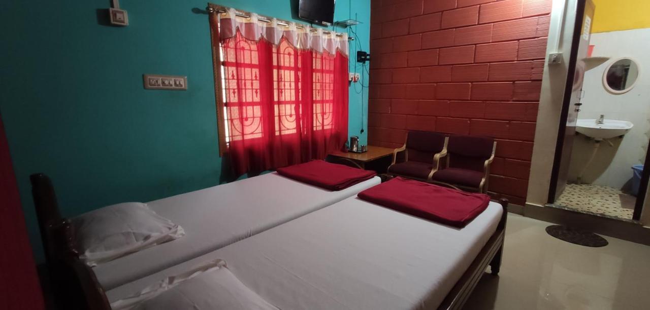 Katyayani 3* Gokarna (Karnataka)