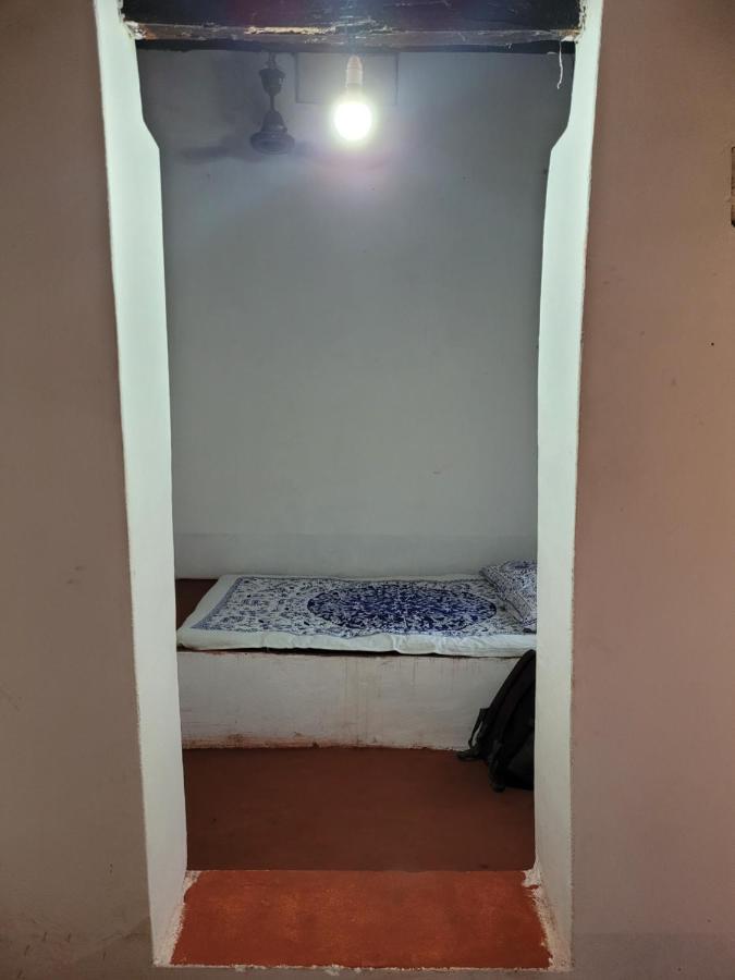 Sunny'S Paradise Hotel Gokarna (Karnataka)
