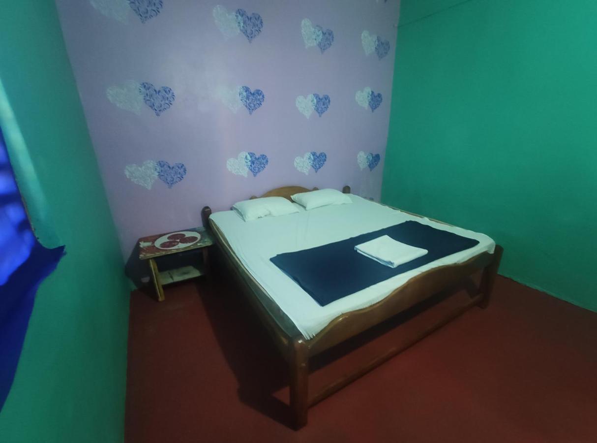 Sunny'S Paradise Hotel