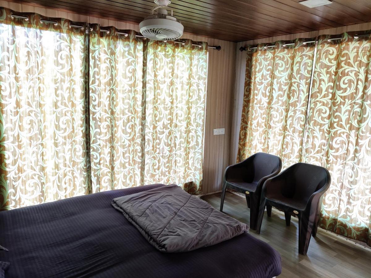 Whitehouse Beachresort &spa 2* Gokarna (Karnataka)