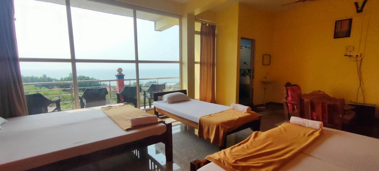 Shanti Krishna Residency Hotel