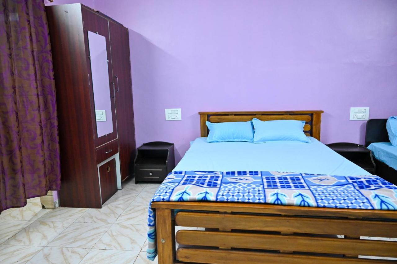 Shadaxari Nilaya 3*