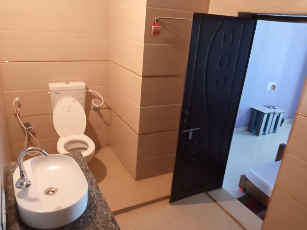 Poornima Hotel 3*