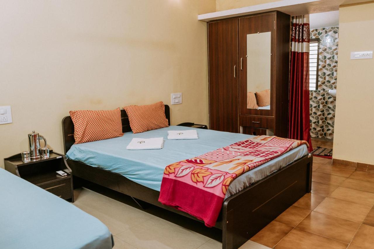 Shadaxari Nilaya Gokarna (Karnataka)