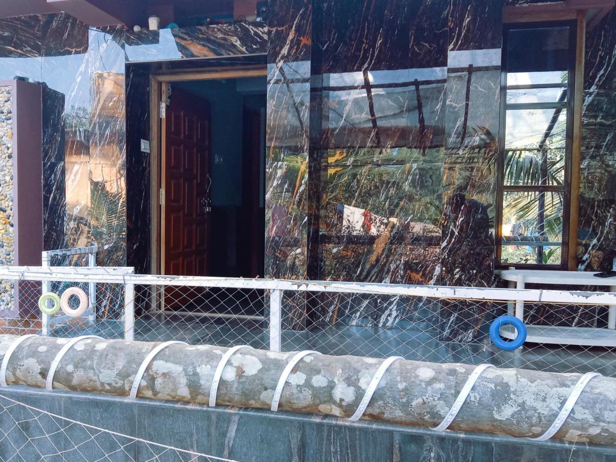 Santosh Homestay
