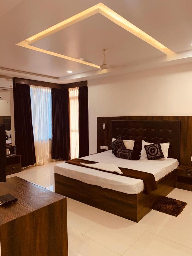 Regulus Hotel Gokarna (Karnataka)
