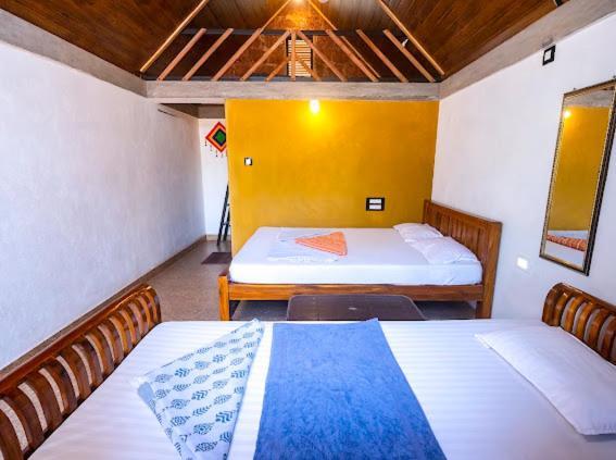 Taya Front Resort Gokarna (Karnataka)