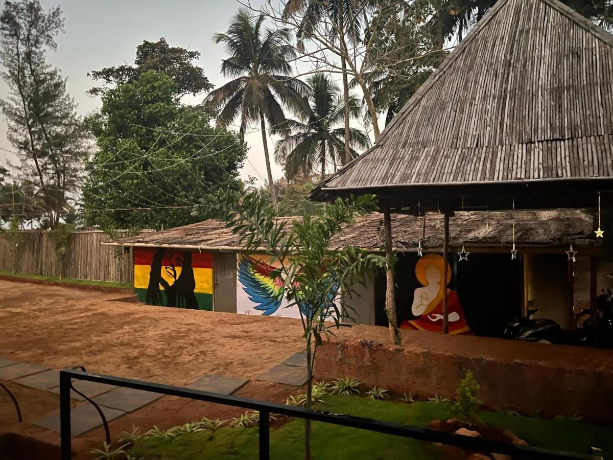 Taya Front Resort Gokarna (Karnataka)