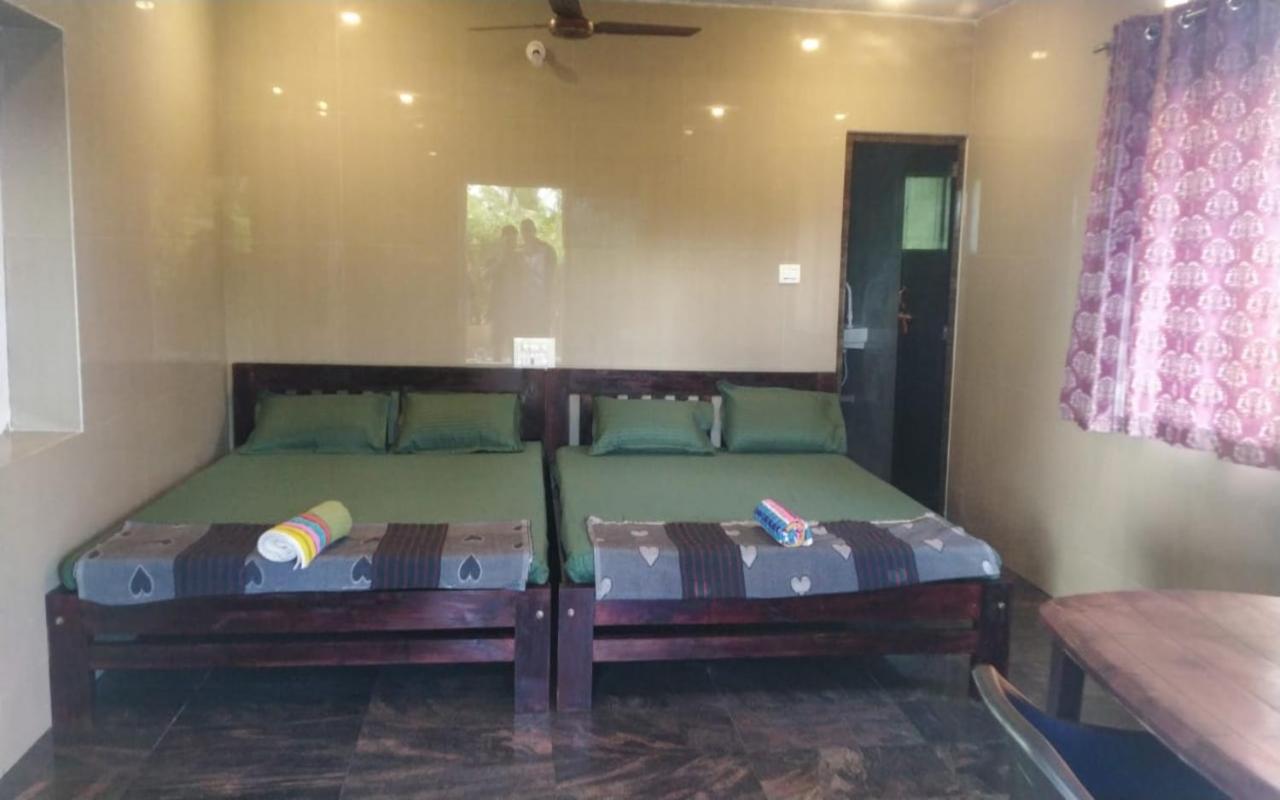 Homestay Prakruti In Side Ac