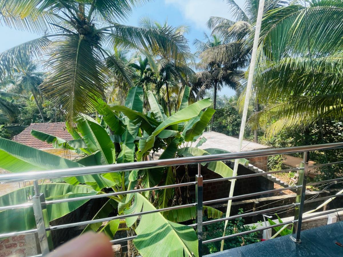 Sunlight Beach Homestay Homestay