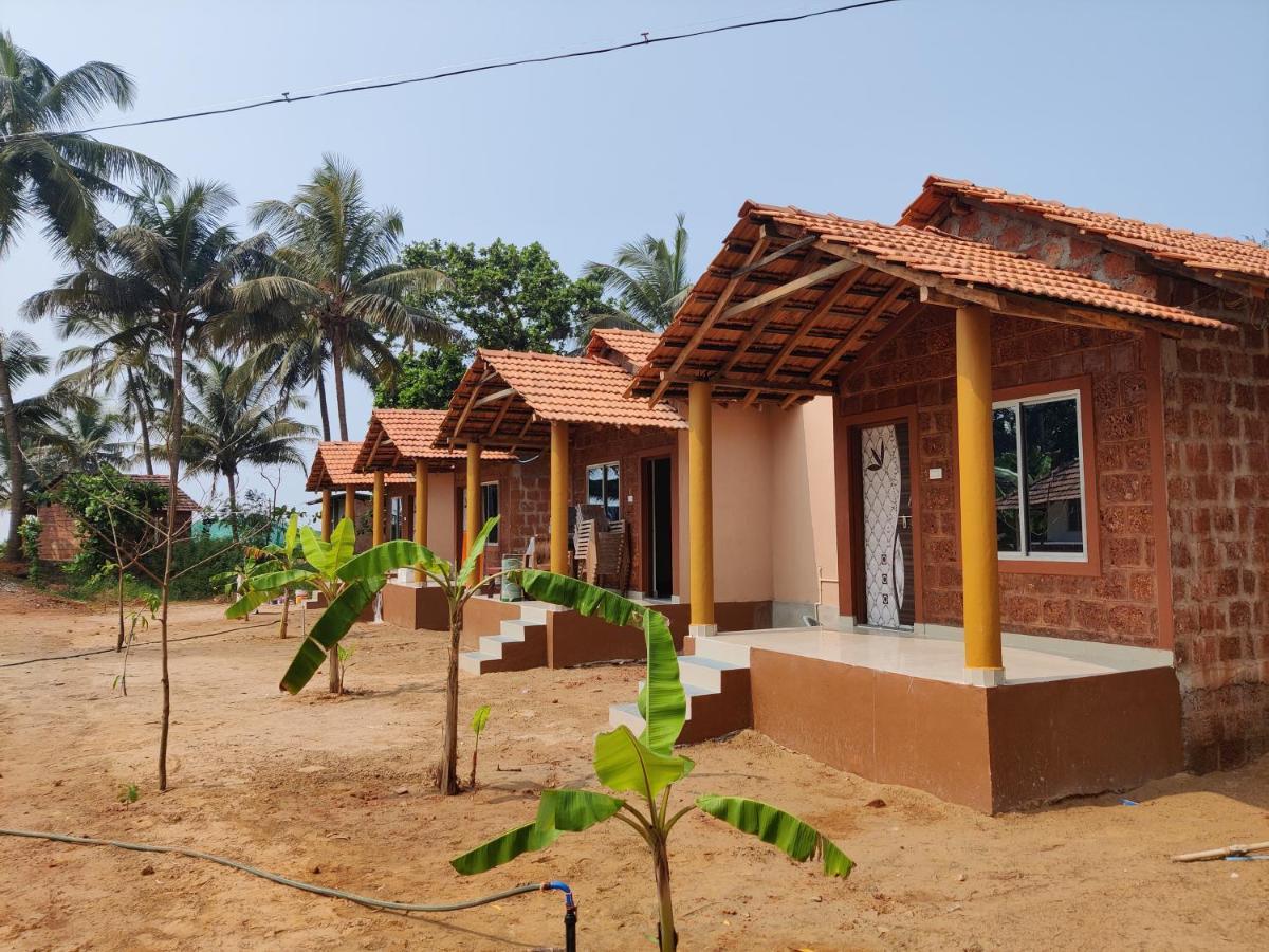 Niyama Homestay *
