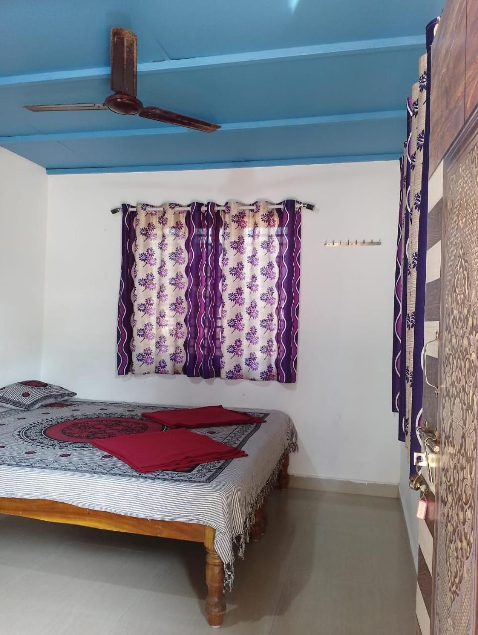 Gundappa Cafe Gokarna Kudle Hotel