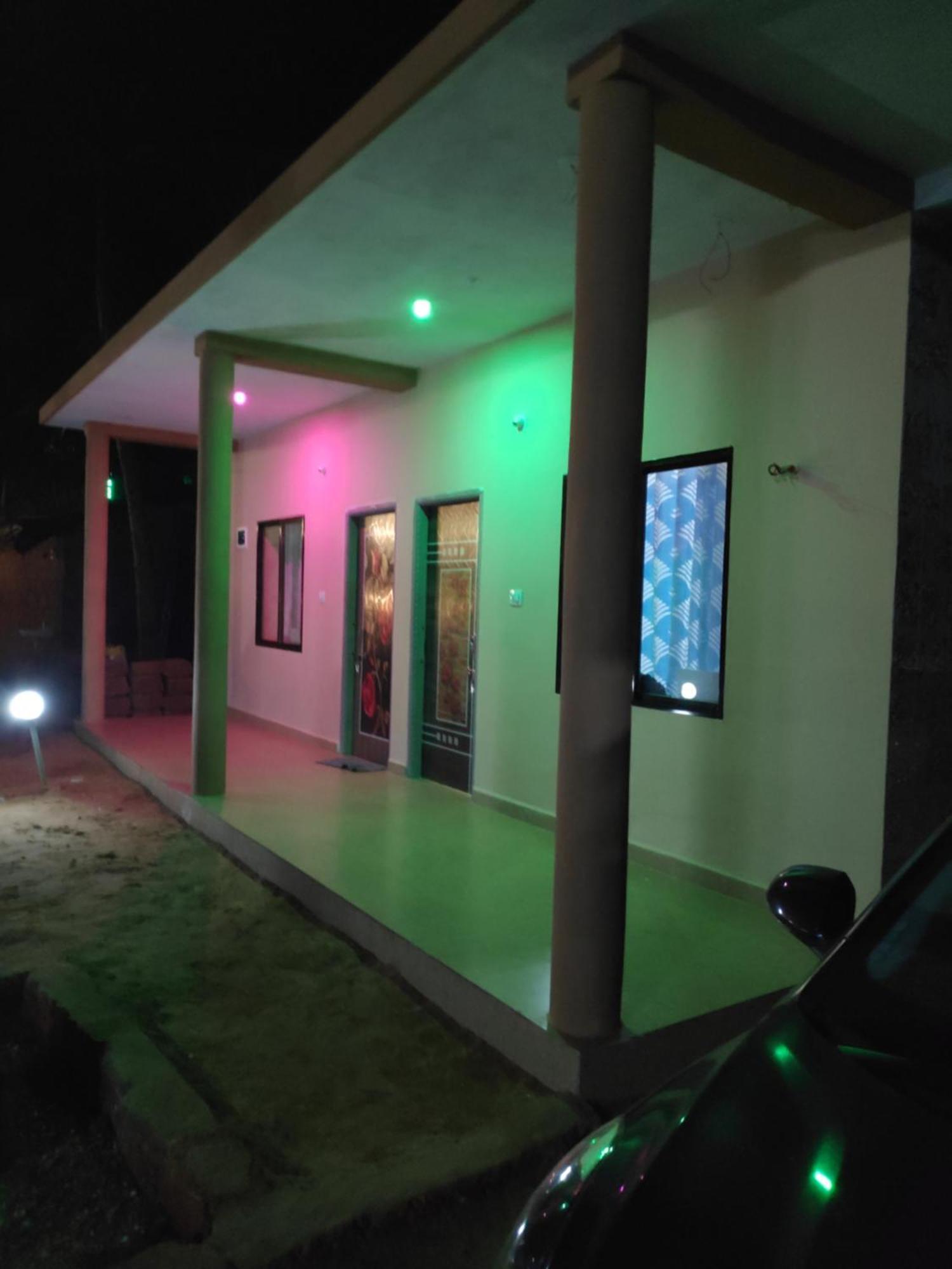 Redkar Gokarna Front Ac And Non Ac Gokarna (Karnataka)