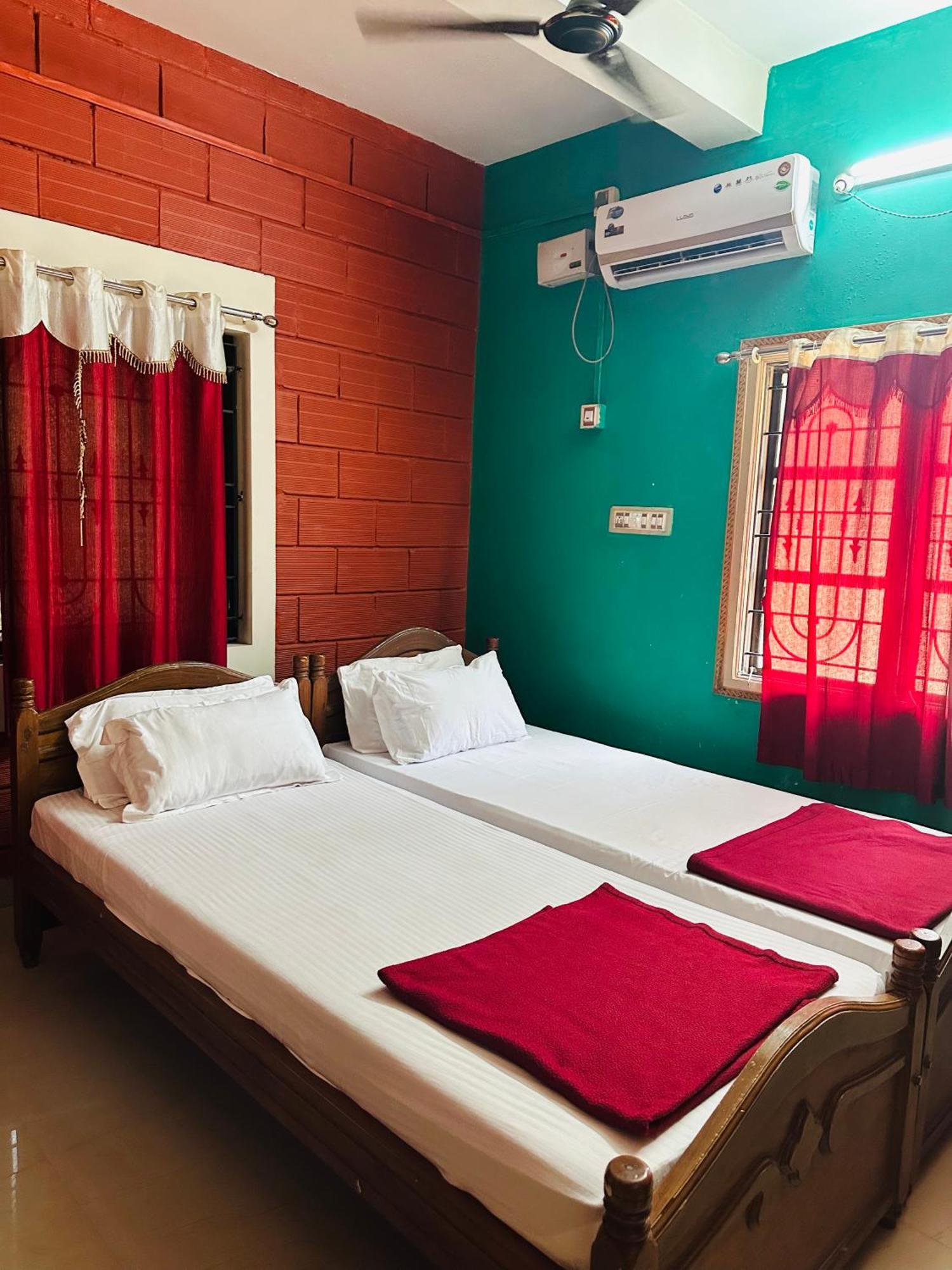 Shree Katyayani Residency 4*