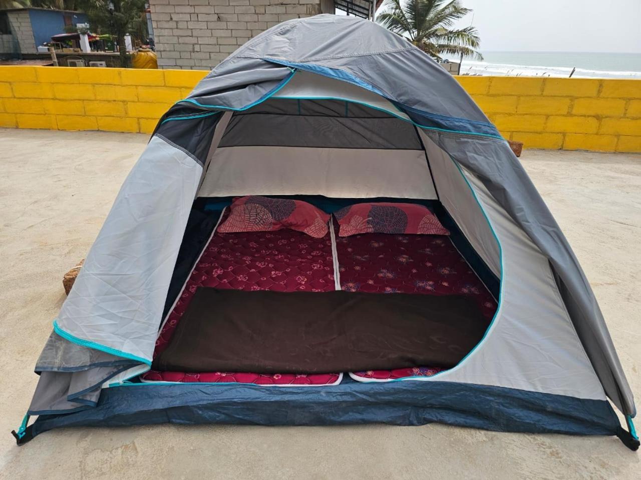 Livin Waves And Cafe Hotel Gokarna (Karnataka)