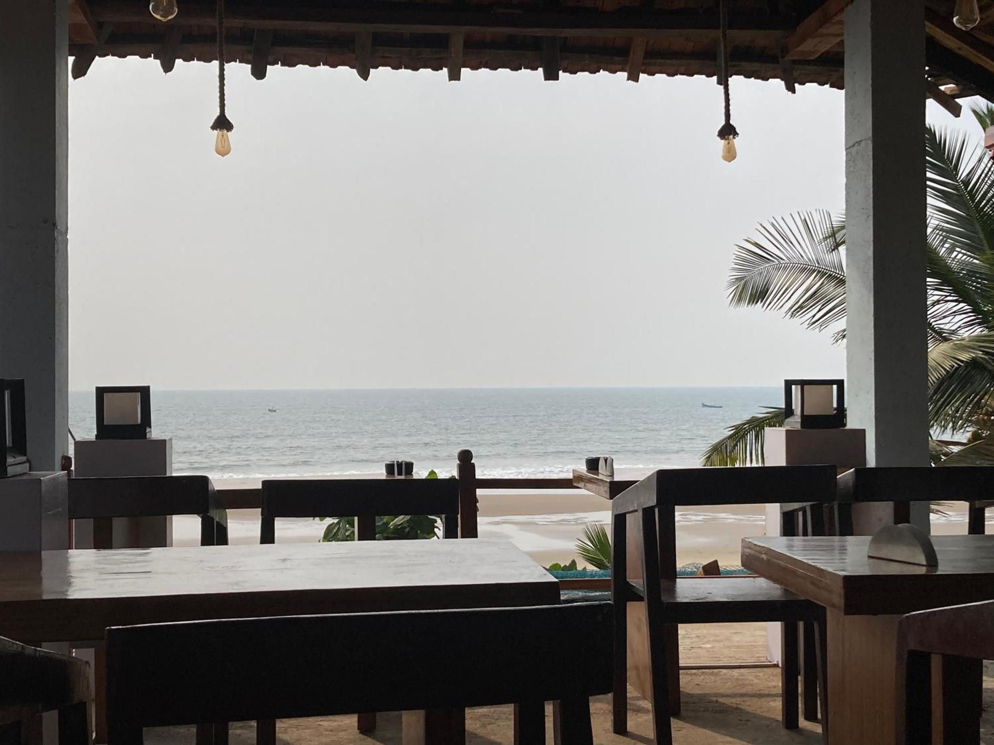 Oceanic And Restaurant Gokarna Resort