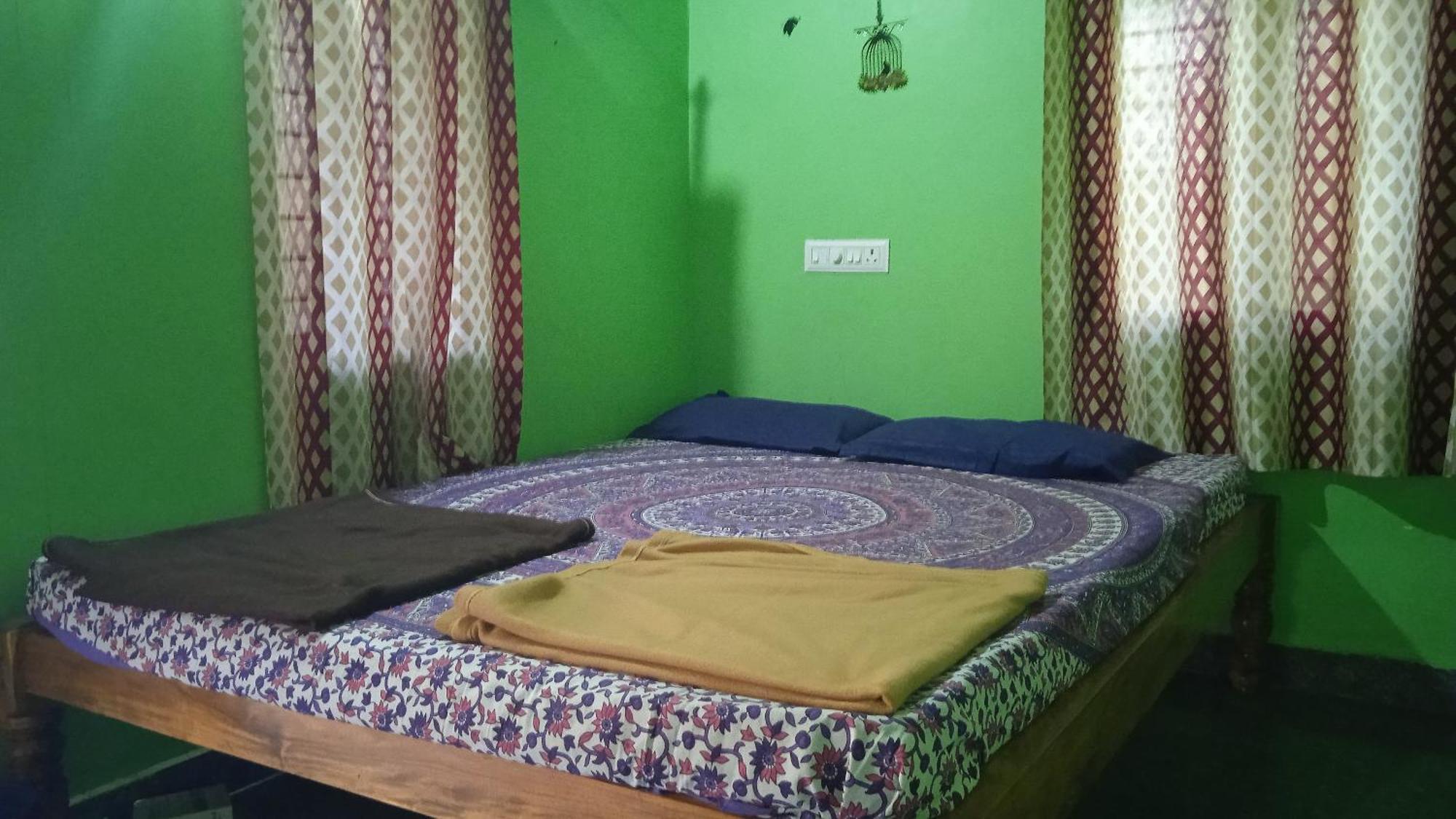 Ibbani Guest house