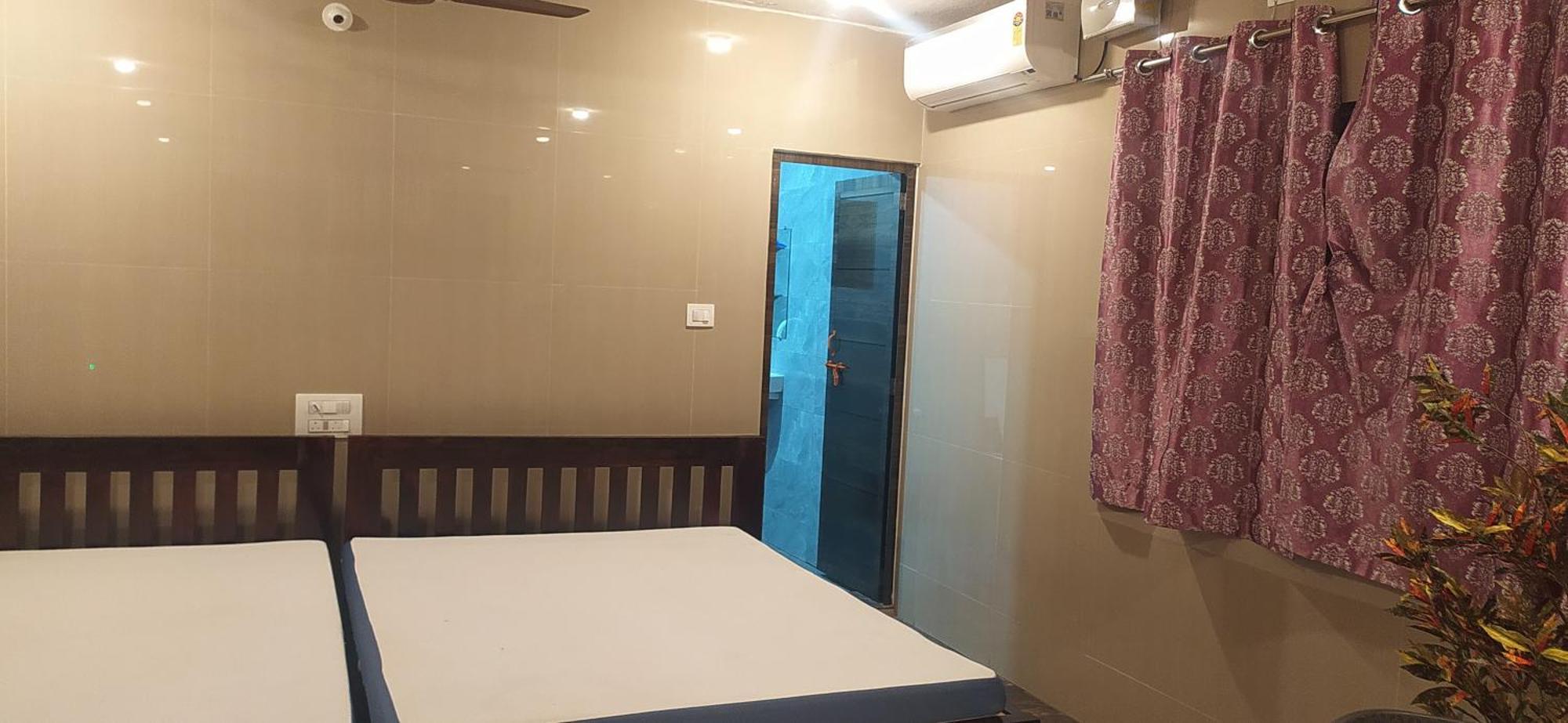 Prakruti In Side Ac Homestay *