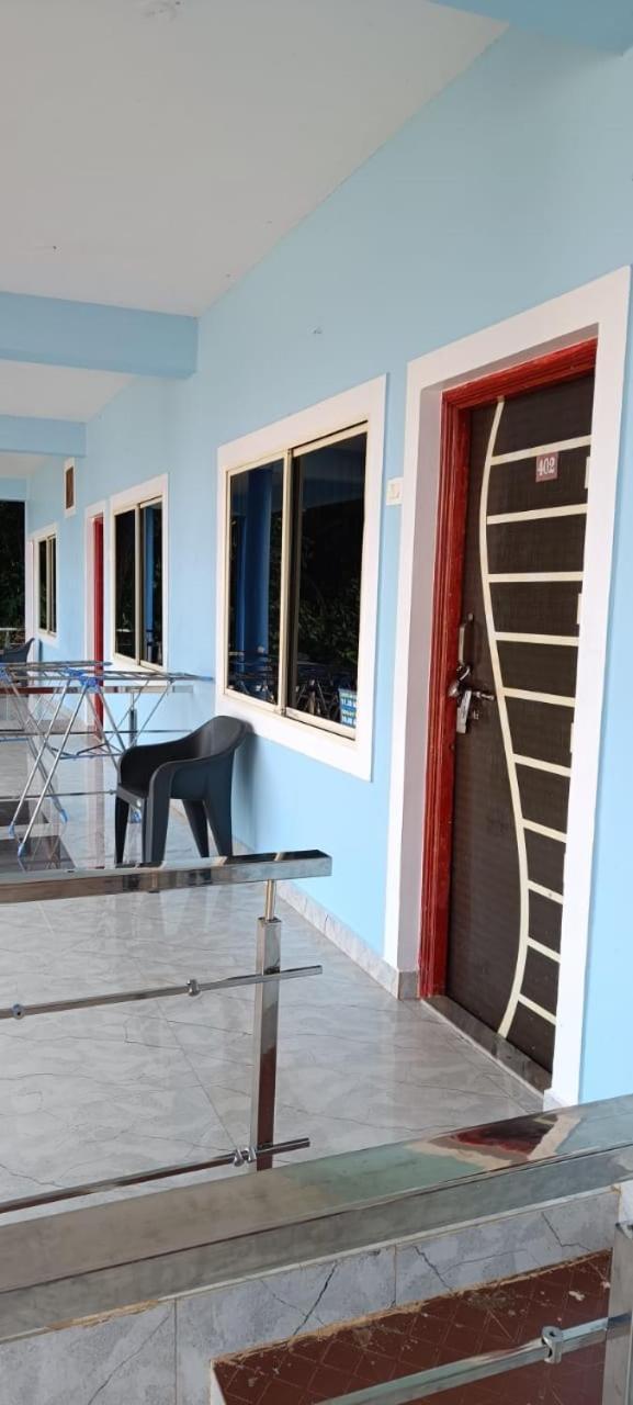 Poornima Hotel