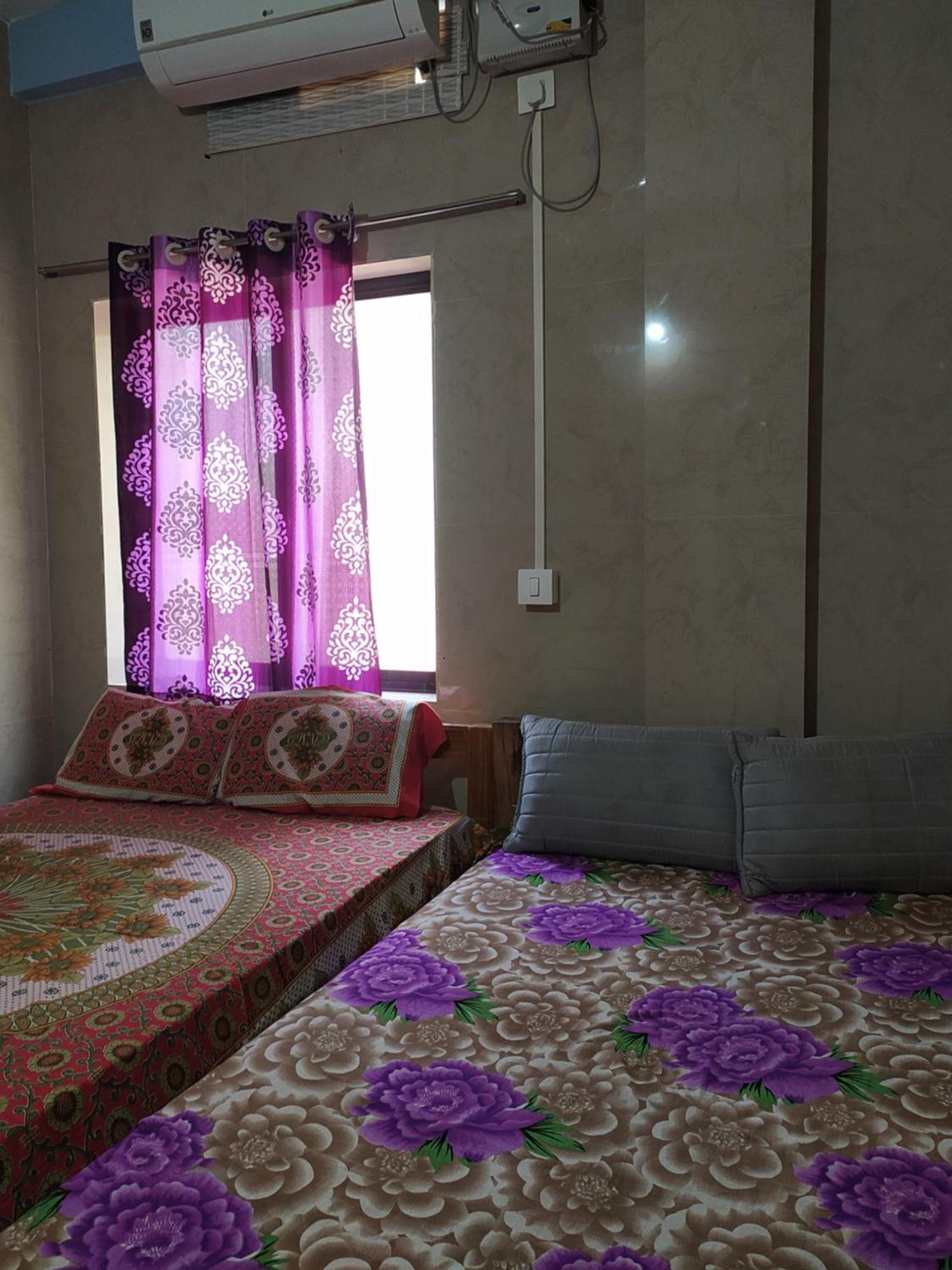 Holiday home Sarvesh Arundekar In Side Ac