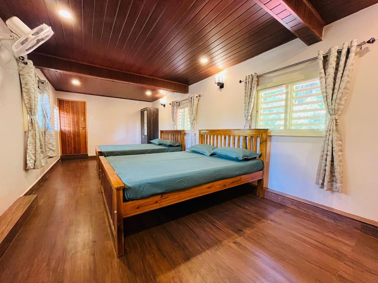 Gokarna Junction - A Vintage Holiday home